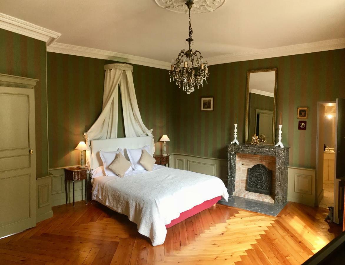 Château Des Feugerets Gasthof